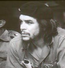 Nacque a Rosario in Argentina il 14 luglio 1928 da Ernesto Guevara Linch e da Celia ... - che6