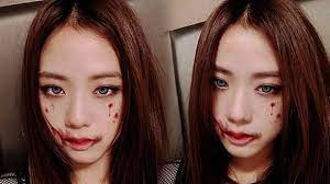 Rabu, 15 juli 20xx, 14.23. Rayakan Halloween Jisoo Blackpink Pamer Wajah Berdarah Darah Menyeramkan Tribun Style Line Today