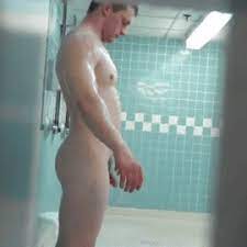 Spy Cam Dude: Jock in the shower room!