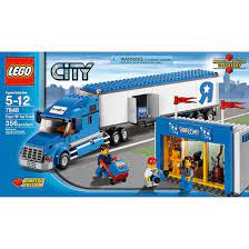 LEGO City Toys R Us Truck (7848) Review
