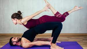 4 yoga poses for better sex.-बेहतर सेक्स के लिए करें ये 4 योगासन। |  HealthShots Hindi