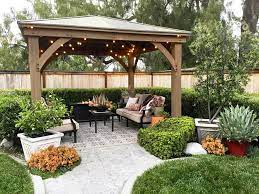 Perfect Outdoor Living Room Yardistry