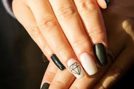 Or, use the same techniques to make triangles. 20 Clear Nail Designs That Are Far From Boring