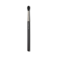 m a c cosmetics 224 synthetic tapered