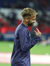 Goo.gl/4j9y1f √ ►► joined here : Neymar Jr Of Paris Saint Germain Reacts During The French Ligue 1 Neymar Neymar Jr Hairstyle Neymar Jr