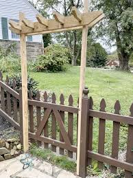 How To Build A Simple Arbor For Less