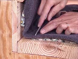 Carpeted stairs consist of a carpet pad, nosing, tack strips, tread, riser and carpet. How To Install A Carpet Runner On Wooden Stairs How Tos Diy