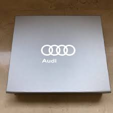 audi gift box book and model car