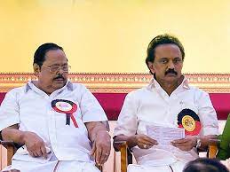 மு.க.ஸ்டாலின், துரைமுருகன் இடையே லடாய்? | Duraimurugan not happy with DMK  leadership - Tamil Oneindia