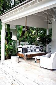 8 Daybed Porch Swing Ideas That Will