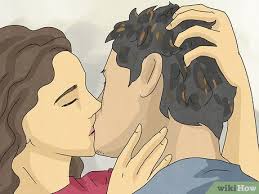 11 simple ways to kiss your boyfriend