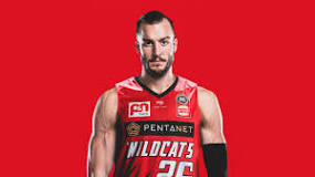 where-is-miles-plumlee-now