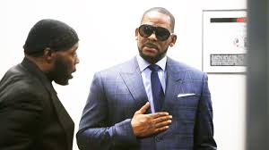 Is are kelly held without bail? R Kelly S Lawyer Wants Trial Delayed Due To Jail Quarantine Nbc New York