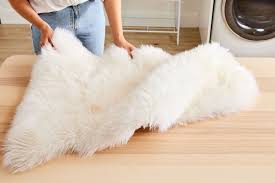 wash a fur rug in the washing machine