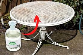 How To Clean Patio Furniture With Vinegar