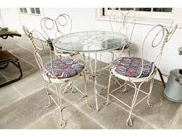ice cream parlor table and four chairs