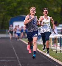chase ammons leading state in 800 meter