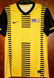 Puma rapido ii fg football shoes. Malaysia Home Camisa De Futebol 2010 2011