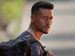 baaghi 2 becomes tiger shroff s biggest