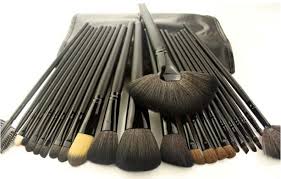 makeup brush sets tech toiletry set kit