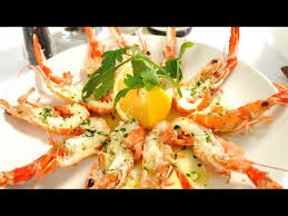 cook langoustine with er and garlic