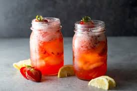 sparkling strawberry lemonade easy