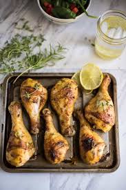 These oven fried chicken drumsticks are so easy to make y'all like for real!! The Simplest Crispy Skin Baked Chicken Legs Drumsticks