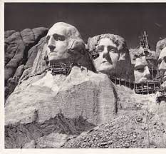 Mount Rushmore With Construction Scaffolding Mount