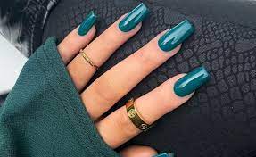 Trending Autumn Nail Colours You Need