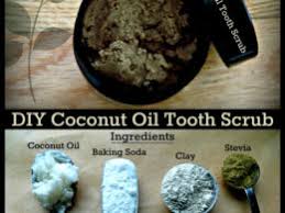 coconut oil tooth scrub with bentonite