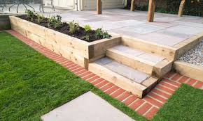 13 easy steps to lay garden sleepers