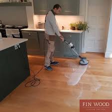 hardwood floor professional deep
