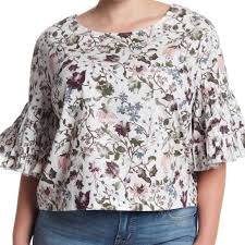 Floral 3 4 Bell Sleeve Top From Melrose Market Nwt