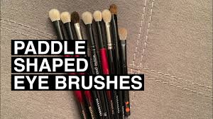 comparing paddle eye blending brushes