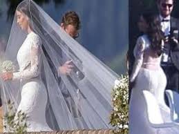 The picture of kim kardashian and kanye west's wedding day has become the most liked post of 2014 on instagram. Kim Kardashian And Kanye West S Wedding Arabia Weddings