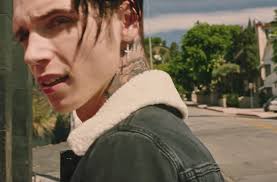 American satan delivers a rather hot modern take on the traditional faustian tale of a deal with the devil gone away. Watch The Theatrical Trailer For American Satan