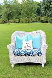 how to spray paint wicker refresh restyle