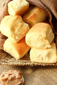 copycat texas roadhouse rolls and
