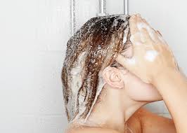 Can a showerhead really impact your hair health? – SheKnows