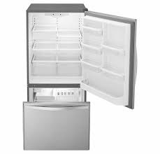 Lots of freezer ice buildup. Wrb322dmbm Whirlpool 33 22 Cu Ft Bottom Freezer Refrigerator With Freezer Drawer And Factory Installed Icemaker