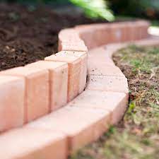 how to build a curved brick garden border