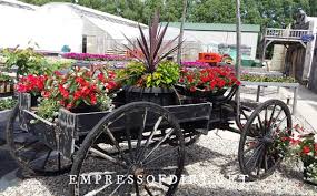 22 Creative Planters Wagons Whiskey