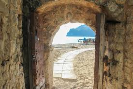 It has 19,218 inhabitants, and it is the centre of budva municipality. Budva Montenegro A Day Trip From Kotor Jetsetting Fools