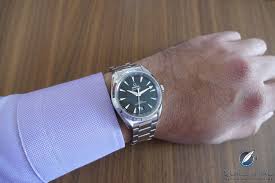 Stainless steel round case 38.5 mm in diameter. Why I Bought It Omega Seamaster Aqua Terra 150m Quill Pad