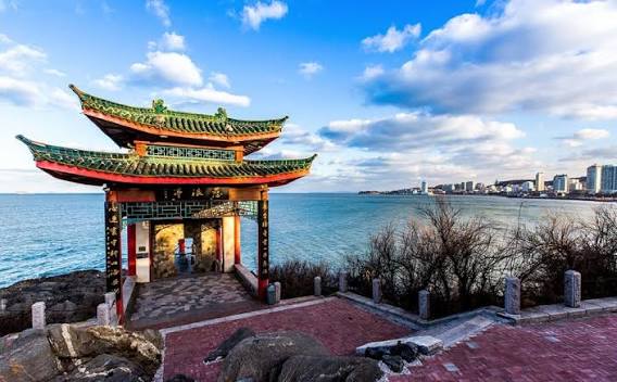 옌타이산 공원(烟台山景区) – 奋斗在山东-韩国人在山东펀도우산동