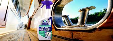 the best boat cleaner for decks