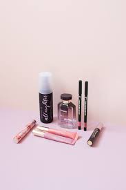 my hot weather makeup must haves the