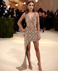 Emma Chamberlain on Her First Met Gala With Louis Vuitton | POPSUGAR Fashion