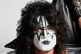 tommy thayer putting eman makeup