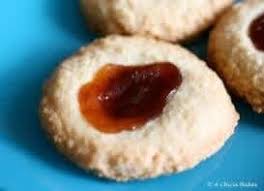 Tender, buttery, crisp puerto rican cookies called mantecaditos (also polvorones) are perfect for christmas with sprinkles or guava paste! 7 Traditional Latin Cookies To Enjoy This Holiday Season Recipes Mamaslatinas Com